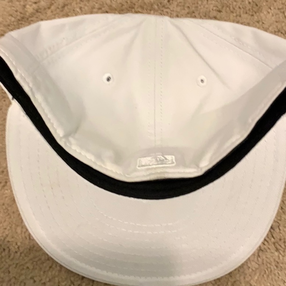 NWOT Milwaukee Brewers Hat 7 5/8 New Era - Picture 4 of 5